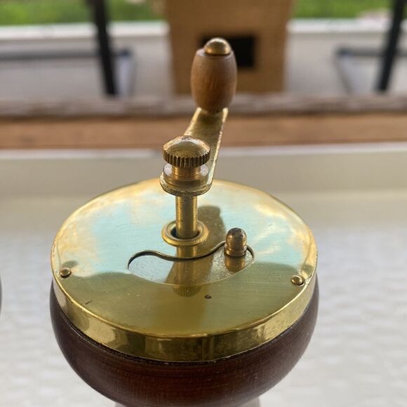 Vintage Wooden 1960’s Salt Shaker & Pepper Grinder Set - Picture 4 of 8